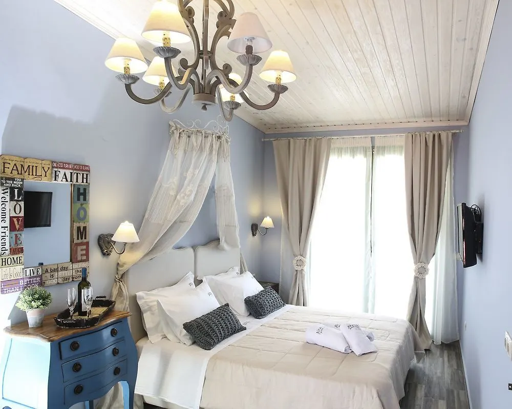 Alkionides Rooms Polychrono Guest house
